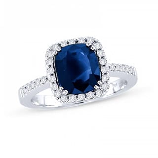 Are Sapphire Engagement Rings Tacky?