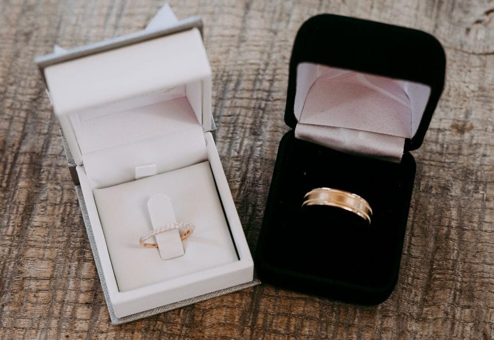 Engagement vs. Wedding Rings: Here’s What You Should Know